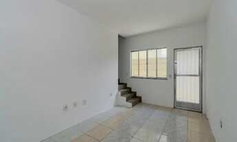 Imagem 3: Aluguel Sem Fiador na Vila da Penha - condomínio fechado com campo de futebol