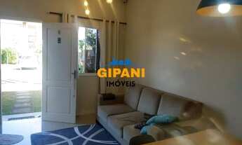 Imagem: Sobrado Reformado com Armários Planejados