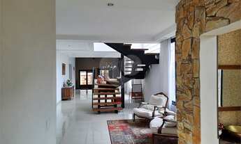 Imagem 3: Sobrado com 05 suítes Á Venda - Interlagos