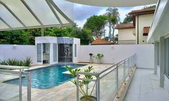 Imagem 2: Casa de condomínio sobrado para aluguel e venda possui 480 m² com 4 quartos