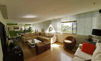 Imagem 2: Salão, 3 quartos sendo um suíte, lavabo, dep completa, aréa e vaga escriturada