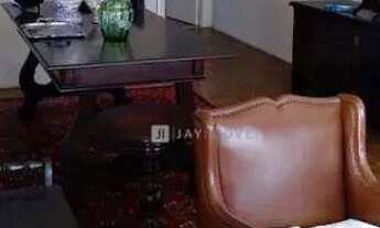 Imagem 2: Casa com 2 dormitórios, sala ampla para 2 ambientes, 2 banheiros, 1 vaga de garagem