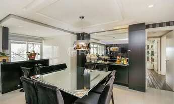 Imagem 6: Apartamento para venda possui 136 metros quadrados com 3 quartos em Auxiliadora - Porto Al