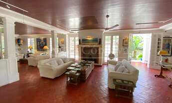 Imagem 5: Casa para venda possui 1400 metros quadrados com 6 quartos em Arraial D'Ajuda - Porto