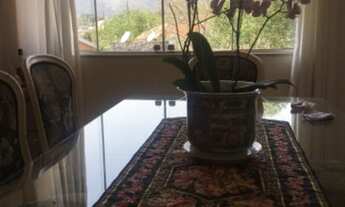 Imagem 3: Casa para venda tem 270 metros quadrados com 5 quartos em Recreio Maristela - Atibaia - SP