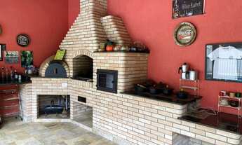 Imagem 5: LINDA CASA COM PISCINA EM BAIRRO PRÓXIMO AO CENTRO EM ATIBAIA