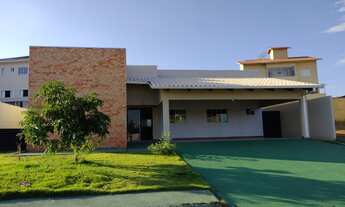 Imagem: Casa para venda possui 225 metros condomínio