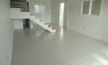 Imagem 3: Ótimo sobrado, localizado no centro de Imbé