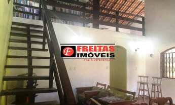 Imagem 3: CASA COM 197,75M² COM PISCINA EM ITAIPUAÇU