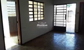 Imagem 3: Casa à venda, 6 quartos, 1 suíte, 2 vagas, Martins - Uberlândia/MG