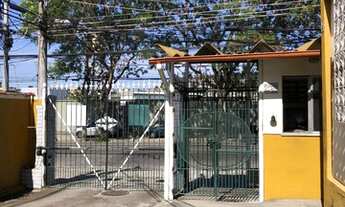 Imagem 2: Apartamento para venda possui 48 metros quadrados com 2 quartos em Colégio - Rio de Janeir