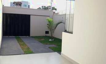Imagem 4: Casa para Venda em Goiânia, Moinho dos Ventos, 3 dormitórios, 1 suíte, 2 banheiros, 2 vaga