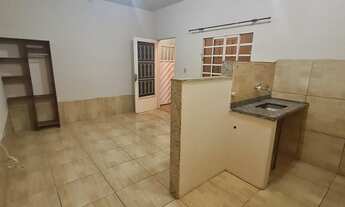 Imagem 4: Alugo excelente kitnet na Estrada dos Caboclos