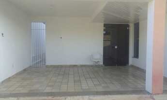 Imagem 2: Casa a venda na rua Zózimo - Bairro Suissa