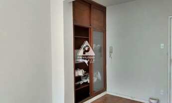 Imagem 4: Sala comercial em Botafogo, lavabo, excelente para escritório e salão de beleza