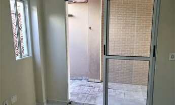 Imagem 6: VENDO CASA NA RUA DA AMENDOEIRA REFORMADA