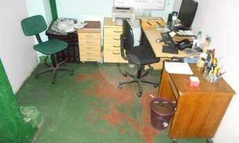 Imagem 6: Três lojas[VP Galpão / depósito com venda por R$660.000