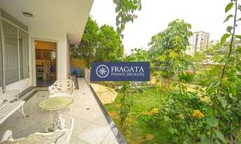 Imagem 5: Casa à venda em Pinheiros, com 3 quartos, 1 suíte, 4 vagas. Piscina, churrasqueira, área g