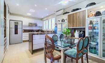 Imagem 5: Linda casa com piscina em frente ao Farroupilha