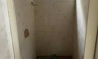 Imagem 4: Vendo esta casa inacabada