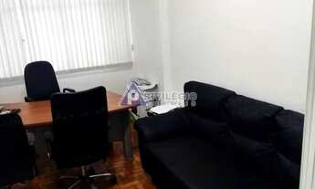 Imagem 6: Excelente conjugado, amplo e reformado, disponível para venda na Privilégio Imóveis