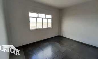 Imagem 5: Apartamento com 3 dormitórios para alugar, 105 m² por R$ 985,00/mês - Eucaliptal - Volta R