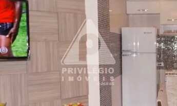 Imagem 7: Flat original 2 quartos dividido em 2 apartamentos em Copacabana - RJ