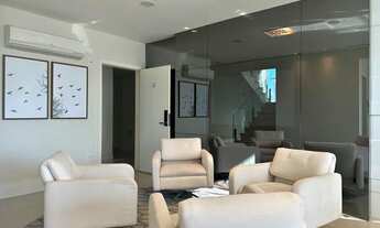 Imagem 3: Apartamento duplex, 04 suítes, finamente mobiliado no Centro - Balneário Camboriú - SC