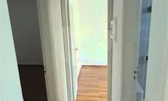 Imagem 4: Ótimo apartamento frente de rua [VP