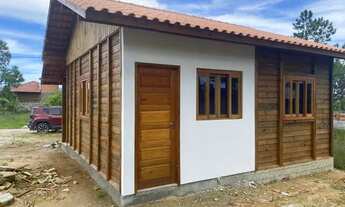 Imagem 4: Casa de madeira Casa com 2 dormitórios