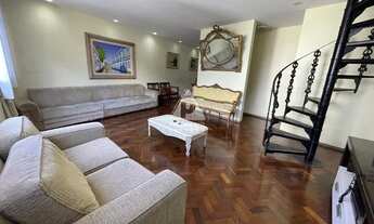 Imagem 4: Vista mar, salão, 7 quartos sendo 4 suítes, lavabo, DCE, 2 vgs escrituradas