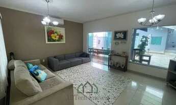 Imagem: Casa à venda 4 Quartos, 6 Vagas, 500M²