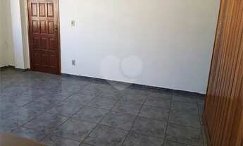 Imagem 4: Ótimo apartamento tipo casa, vazio, andar superior [VP