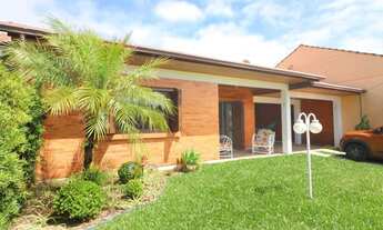 Imagem: Casa de 2 dormitórios à Venda - Xangri-lá