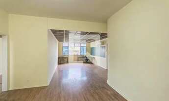 Imagem 2: Apartamento para Aluguel - Maracanã, 3 Quartos, 210 m2