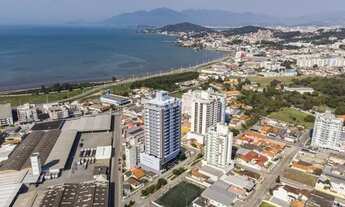 Imagem 5: MAIOR PLANTA - 98M2 - FRENTE - 02 VGS - COND TOP