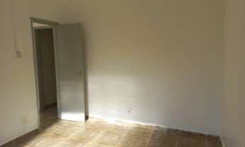 Imagem 6: Casa de vila para aluguel e venda possui 45 metros quadrados com 2 quartos