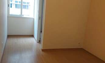 Imagem: Apartamento reformado no Posto 5 com 70