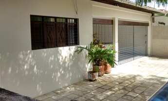 Imagem 3: CASA REFORMADA COM 4 QUARTOS E PISCINA