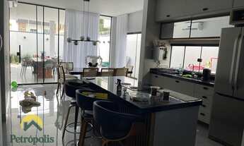 Imagem 4: Casa Alto padrão com 3 Suítes e móveis planejados na Quadra 505 Sul em Palmas/TO