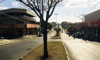 Imagem: Avenida do santa Efigênia próximo do supermercado