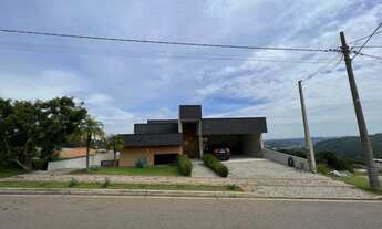 Imagem: Sobrado para venda possui 266 metros quadrados