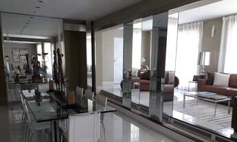 Imagem 4: Casa para venda possui 780 metros quadrados com 4 quartos em Cosme Velho - Rio de Janeiro