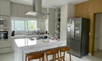 Imagem 5: Casa de condomínio para venda tem 474 metros quadrados com 3 quartos