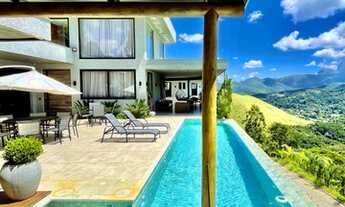 Imagem 4: Casa à venda com 650m2 em<br>Itaipava, com 6 quartos em Itaipava - Petrópolis - Rio