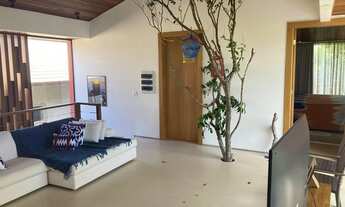 Imagem 7: Casa de condomínio térrea para aluguel tem 178 metros quadrados com 5 quartos