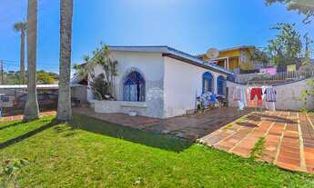 Imagem 3: Casa em alvenaria no Ahú terreno medindo 16x12,5 = 200m2