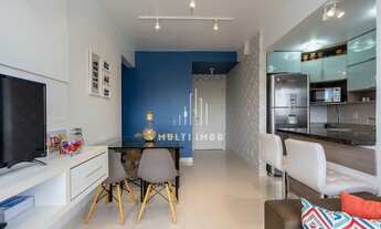 Imagem 6: Apartamento para venda possui 60 metros quadrados com 2 quartos em Azenha - Porto Alegre