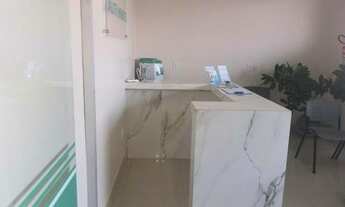 Imagem 3: Prédio Comercial na Avenida Tropical 90m2 frente Terminal do Garavelo