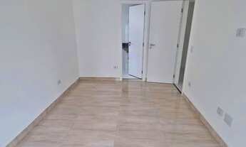 Imagem 6: Apartamento para venda possui 140 metros quadrados com 3 quartos em Guilhermina - Praia Gr